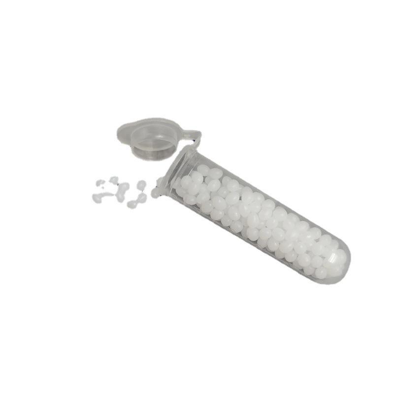 filling teeth material